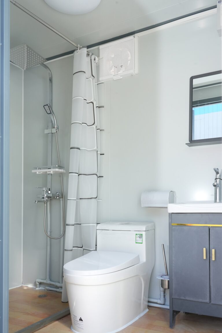 Portable Toilet With Bathroom